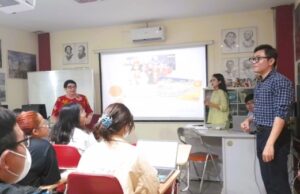 Студенты в Хошимине познакомились с традициями Масленицы