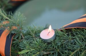 Памятник советскому герою Александру Зубареву снесли в Харькове