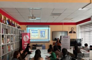 Студенты из Туркменистана и КНР провели конкурс эссе в Алма-Ате