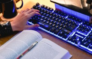 Для школьников КДНР проведут конкурс на знание русского языка