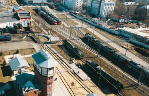 Заповедник 1950-х и гигантская голова: малоизвестные локации Москвы для прогулок и фотосъемок