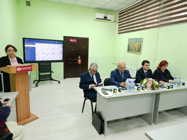 Круглые столы, конференции и праздники: насыщенная программа в Русском центре в Душанбе