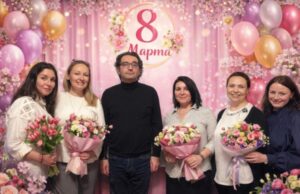 В Стамбуле отметили Международный женский день музыкальной викториной