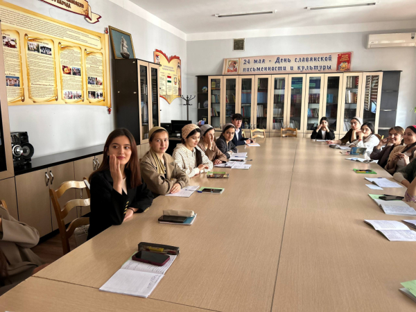 Викторина &laquo;Живой диалог с Шолоховым: от чтения к обсуждению&raquo; прошла в Душанбе