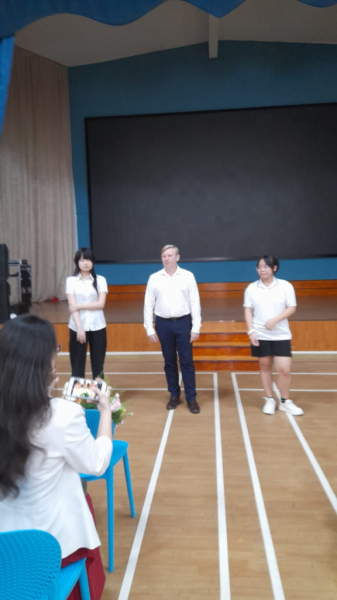 Студенты-русисты посетили российскую школу во Вьетнаме