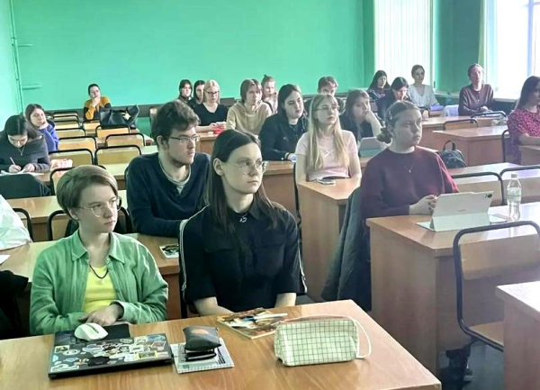 Делегация из Киргизии приняла участие в форуме &laquo;Великая Победа. Маршруты памяти&raquo; в Петрозаводске