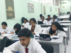 Студенты из Индии изучают русский язык в Русском центре Таджикского национального университета