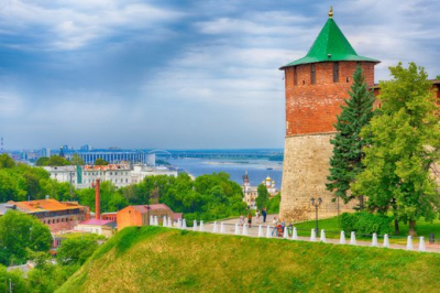 Серфинг на искусственной волне в Санкт-Петербурге: 3 лучших места, цены, адреса на карте, обучение