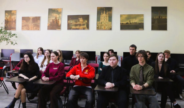 В Бресте состоялись три литературных события: круглый стол, лекция о Мусатове и интеллектуальный квиз