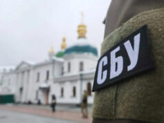 Силовики штурмом взяли монастырь Украинской Православной Церкви в Переяславе