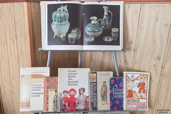 В Бендерах открылась книжная выставка &laquo;Сокровища русской народной культуры&raquo;