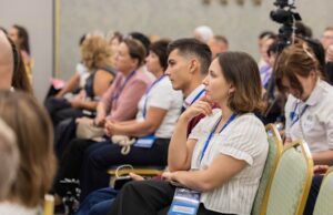 Более 500 российских учителей отправятся преподавать за рубеж в новом учебном году