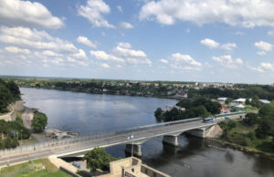 Депутатам в Нарве запретили выступать на русском языке