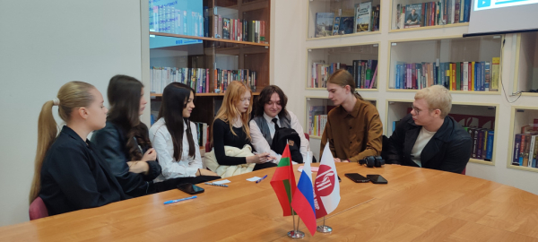 Диалог о научной карьере и квиз по русской классике: в Тирасполе провели Форум молодых учёных