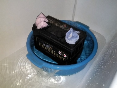 kak-rezko-uvelichit-zarjad-akkumuljatora-bez-prikurivanija-i-puskozarjadnyh-ustrojstv-703b653