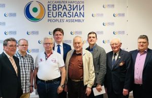 Бывший офицер ГДР обвинил Запад в поддержке неонацизма на Украине