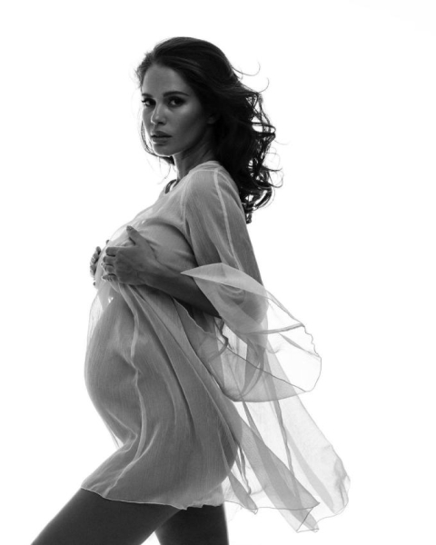 Фаворитка Тимати в телепроекте &laquo;Холостяк&raquo; Мария Вебер ждет ребенка