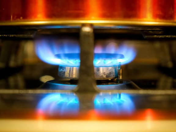 biohimik-kuleshova-predupredila-o-vrede-vody-dlja-zdorovja-dazhe-posle-kipjachenija-640dd87