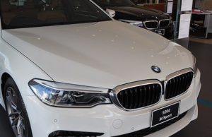 BMW 5 Series стал самым ликвидным авто в премиальном сегменте в России