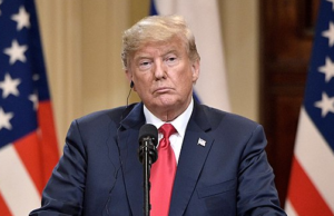 Судья пригрозил Дональду Трампу заключением под стражу