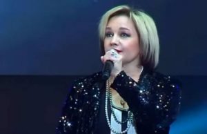 «У него что-то не так с психикой»: Татьяна Буланова прокомментировала угрозы продюсера Разина