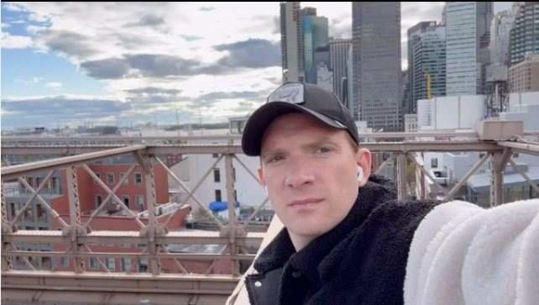 uehavshij-iz-rf-andrej-burkovskij-nachal-sdavat-moskovskuju-kvartiru-1143efd