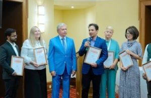 В Эстонии уволена учитель русского языка, принявшая участие в конкурсе русистов в Москве