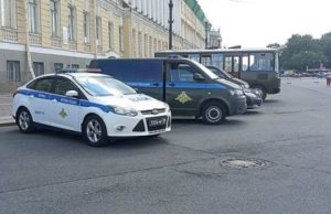 В Санкт-Петербурге подросток напал с пистолетом на сверстника из-за отказа дать вейп