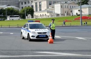 Инспекторы ГИБДД начали чаще проверять салон при остановке автомобиля