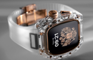 Caviar представила патриотические чехлы для Apple Watch с гербом РФ