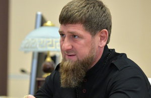 Кадыров закупил для командиров чеченских подразделений иномарки