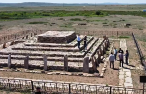 В Казахстане раскопали скифскую пирамиду возрастом 3400 лет