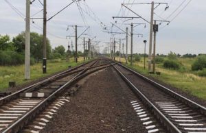 Неизвестный совершил поджог на ж/д между двумя аэропортами в Тюмени