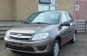 Продажи Lada Granta в РФ в октябре побили рекорд