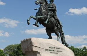 Участники конференции в Петербурге указали на важную роль русского языка в странах СНГ