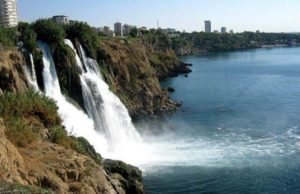 В Анталье сообщили о возможных проблема с питьевой водой из-за роста населения