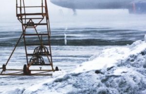 Самолёты делегации саммита по глобальному потеплению вмёрзли в сугробы в Мюнхене