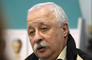 Леонид Якубович вспомнил, как зрители вышли из зала во время выступления МИСИ на КВН
