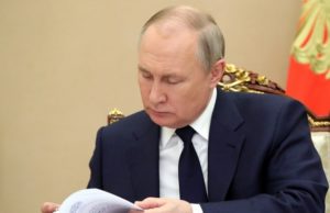 Президент поддержал идею создания при Совбезе комиссии для помощи сторонникам России за рубежом