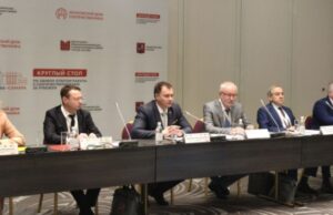 В Самаре проходит круглый стол по обмену опытом работы с соотечественниками за рубежом