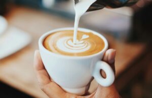 Выявлена связь между питьем кофе и раком кишечника