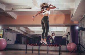 10 новых направлений в фитнесе, которые разнообразят ваши тренировки