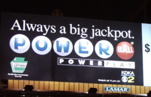 Житель американского штата Орегон стал миллиардером благодаря лотерее Powerball