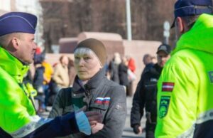Антифашистка Елена Крейле в очередной раз арестована в Риге