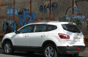 В России стартовали продажи новых кроссоверов Nissan Qashqai за 2,56 млн рублей