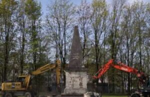 «Место Памяти»: в реестр добавлено более 1400 памятников военной истории России в Польше