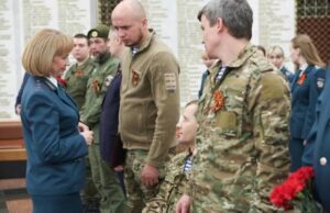 Сотрудники УФНС России по Москве провели торжественный митинг, посвященный Дню Победы