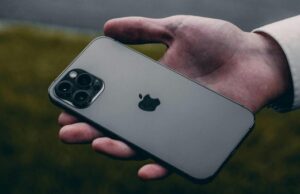 Hi-Tech Mail.ru: iPhone 13 подешевел в РФ до 50 тысяч рублей