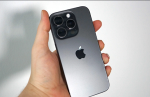 Цена iPhone 14 в РФ снизилась до 65 тысяч рублей