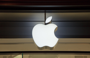 Apple научит iPhone самостоятельно конспектировать лекции